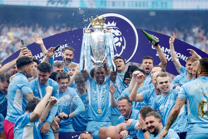 欧冠进球30+球员仅两人客场进球多于主场：姆巴佩、里瓦尔多（欧冠30+进球球员中，仅姆巴佩与里瓦尔多客场进球数超过主场）