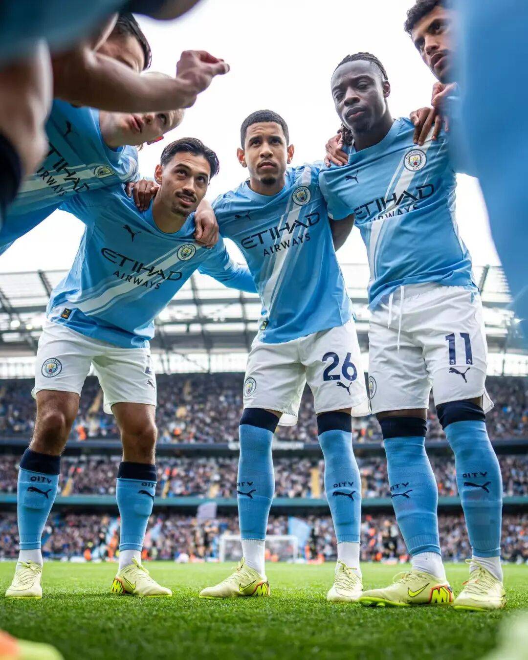 日职联战报：杰巴里梅开二度，大阪钢巴4-1完胜东京绿茵