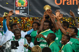 雷迪克：东契奇在并非最佳状态下拿下三双，不可思议的表现