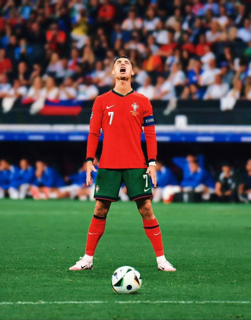 斯基拉：桑德兰已重启谈判，试图在冬窗签下贡多齐