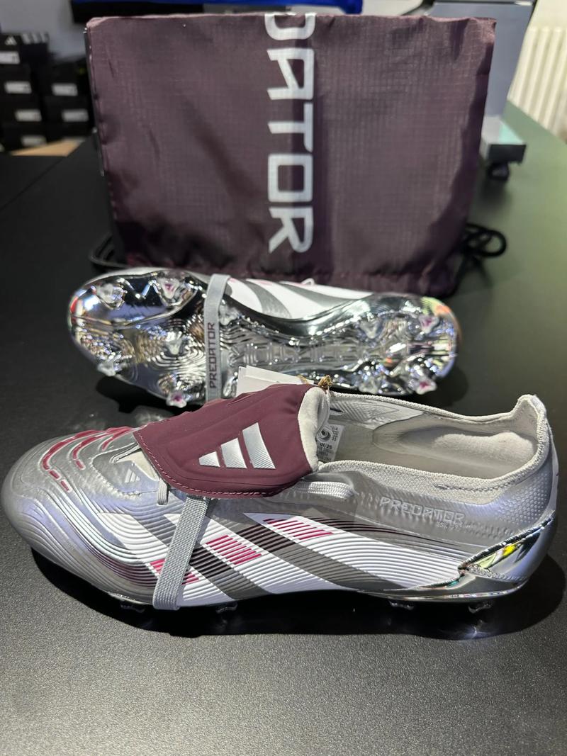 德科：冬窗很难引进适合巴萨的球员，球队现在状态良好（德科：冬窗难签适合巴萨的球员，球队状态正佳）