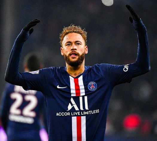 罗马诺：切尔西目前不会对安塞尔米诺的未来做出任何决定（罗马诺：切尔西暂不就安塞尔米诺的去留作出决定）