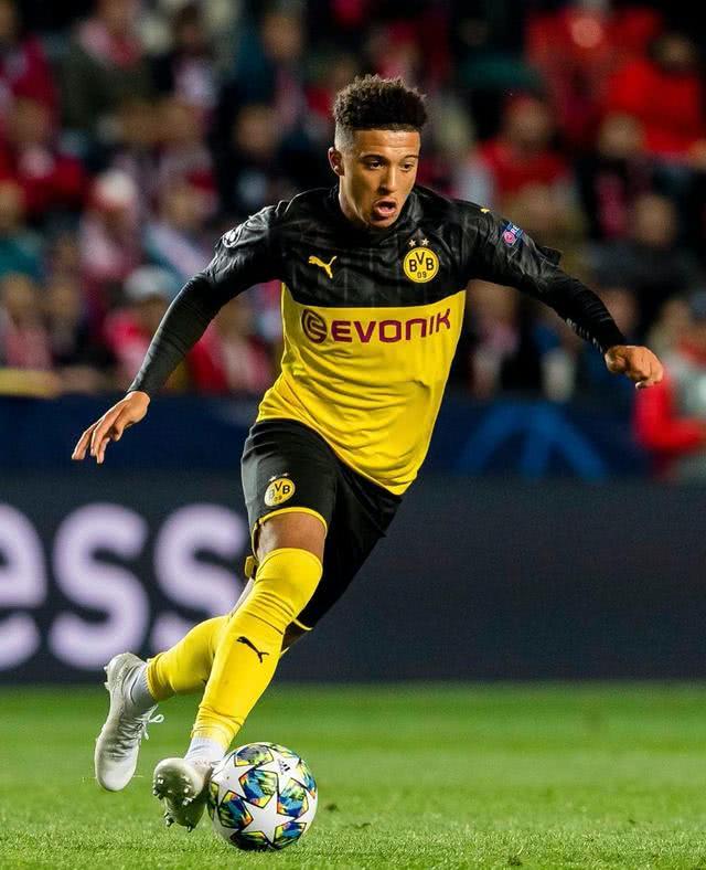 罗林斯24+7成雄鹿主攻手，个人连续三场得分20+