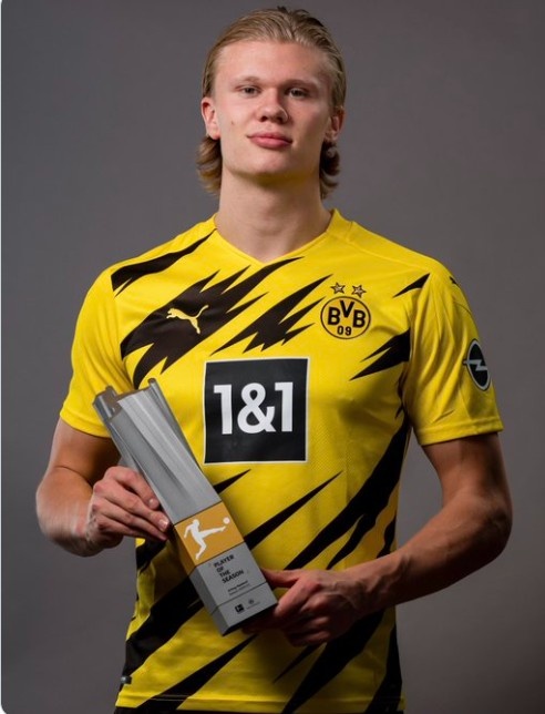 日本足协官方：任命前湘南丽海主帅山口智为U20国家队新帅