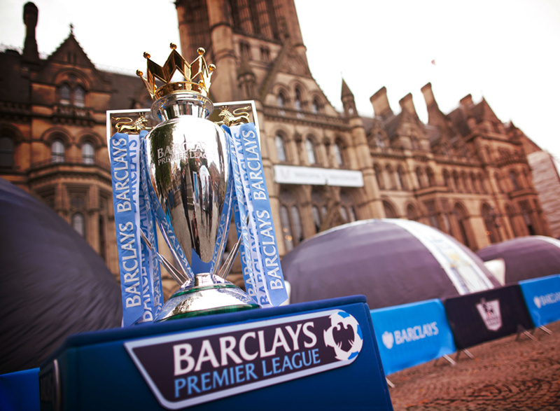 哈登本赛季首次砍下50+，上次单场爆砍50+还在火箭效力