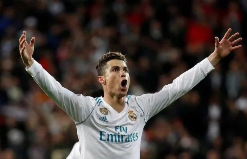 中超比赛亮点：上海申花绝杀山东泰山,（中超焦点战：上海申花绝杀山东泰山）