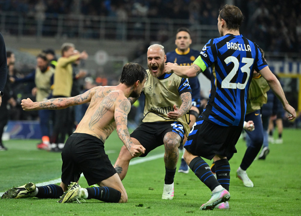 足球巴萨公布主力中场伤情，将缺阵一月（巴萨确认主力中场伤停，预计休战一个月）